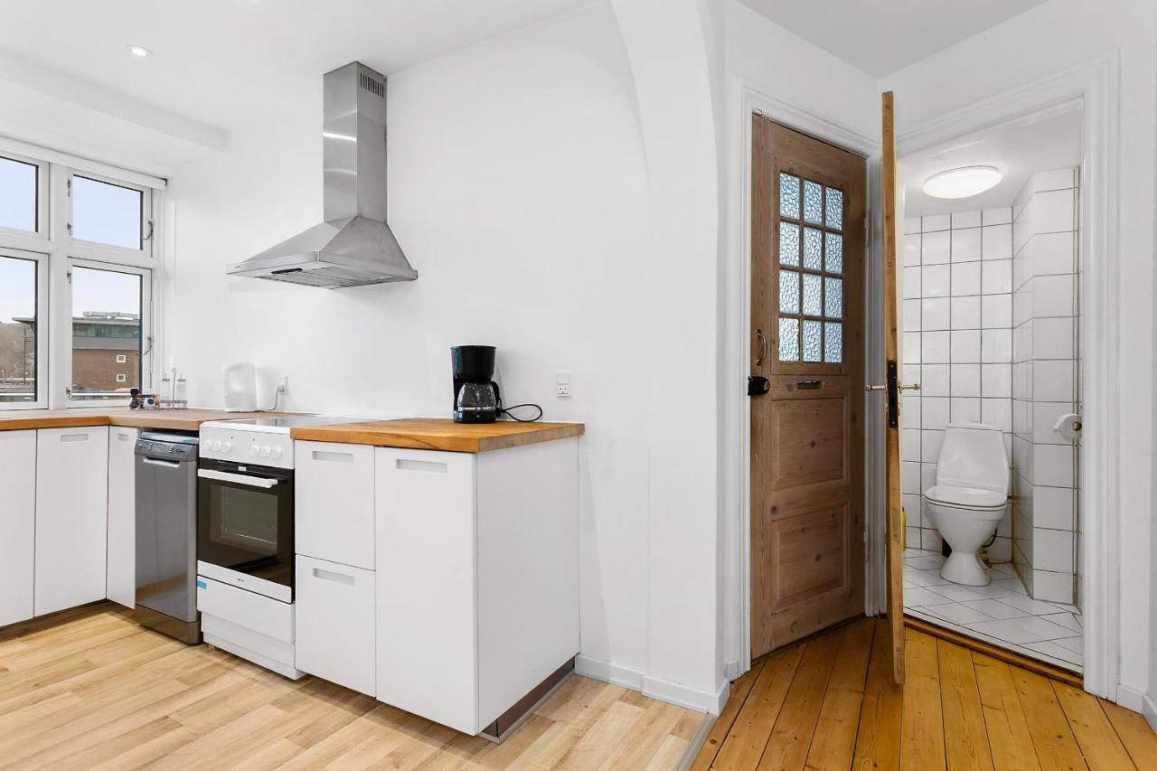 Aday - Apartment Suite Aalborg Center Exteriér fotografie
